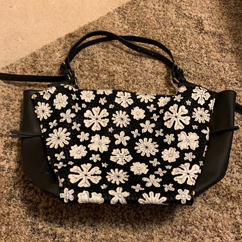 Super cute black floral purse
